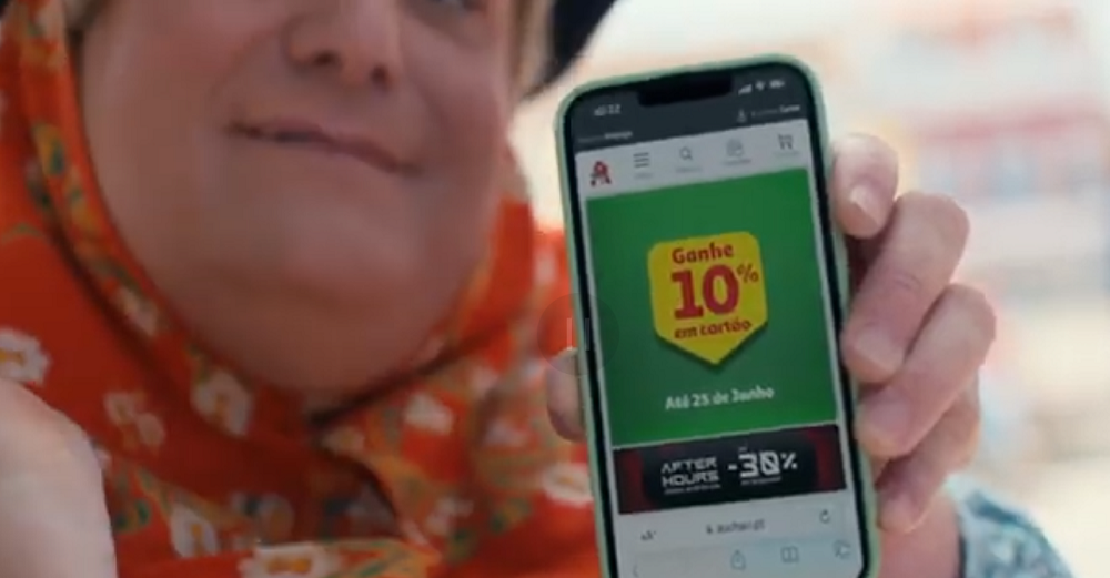 Bar Ogilvy and Eduardo Madera shop online at auchan.pt (with video) – Meios & Publicidade